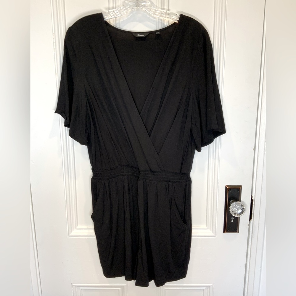 Reitmans Black V Neck Romper with Pockets - Size L